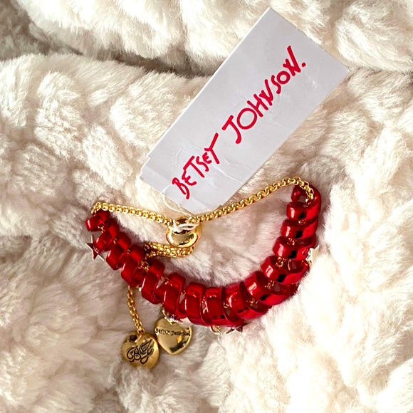 BETSEYS JOHNSON HOLIDAY COIL BRACELET RED NWT - Picture 7 of 12